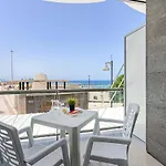 Rentonthebeach Nº6 Apartmán *